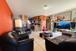 2 Bedroom Property for Sale in Vaalpark Free State